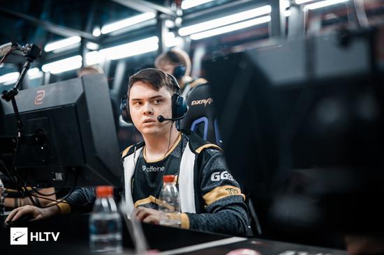 战术与星度 战术与星度